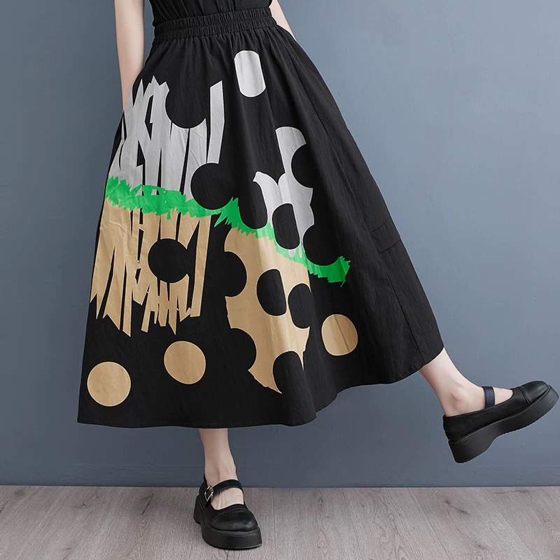 Dot painted flare skirt